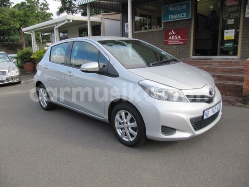 Big with watermark toyota yaris matabeleland south beitbridge 22991