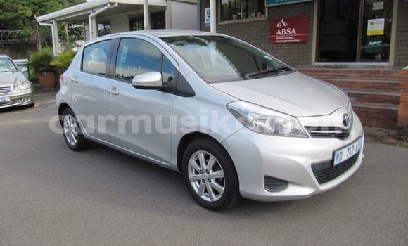 Buy Used Toyota Yaris Silver Car in Beitbridge in Matabeleland South
