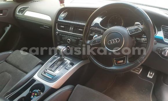 Buy Used Audi A4 Silver Car in Beitbridge in Matabeleland South Buy Used Audi A4 Silver Car in Beitbridge in Matabeleland South