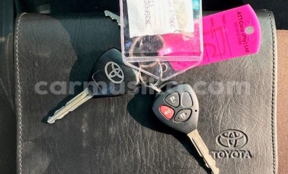 Acheter Occasion Voiture Toyota Hilux Blanc à Beitbridge, Matabeleland South Acheter Occasion Voiture Toyota Hilux Blanc à Beitbridge, Matabeleland South