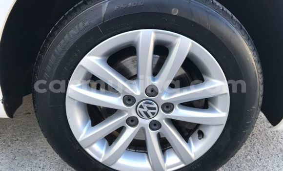 Acheter Occasion Voiture Volkswagen Polo Blanc à Beitbridge, Matabeleland South Acheter Occasion Voiture Volkswagen Polo Blanc à Beitbridge, Matabeleland South