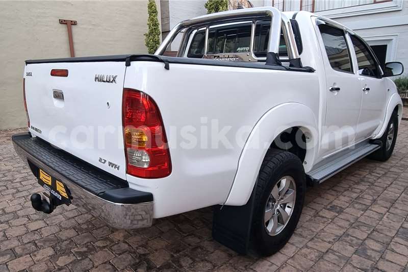 Big with watermark toyota hilux matabeleland south beitbridge 23000