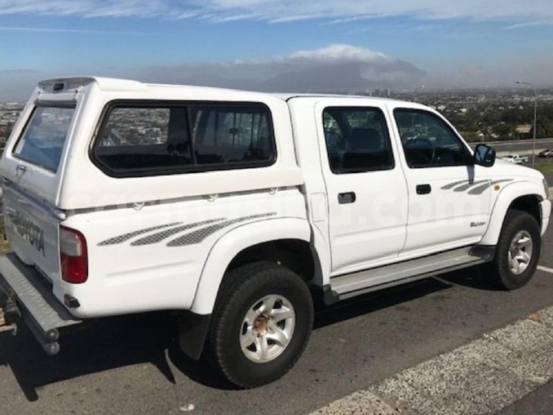 Big with watermark toyota hilux matabeleland south beitbridge 23001