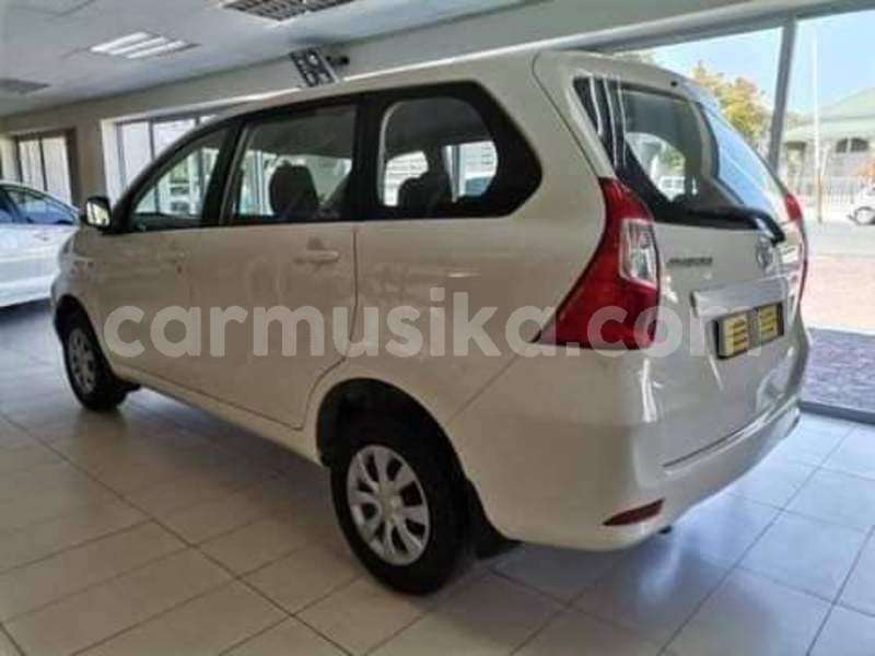 Big with watermark toyota avanza matabeleland south beitbridge 23007