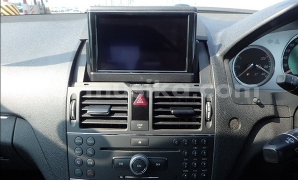 Acheter Occasion Voiture Mercedes‒Benz C–Class Noir à Beitbridge, Matabeleland South Acheter Occasion Voiture Mercedes‒Benz C–Class Noir à Beitbridge, Matabeleland South