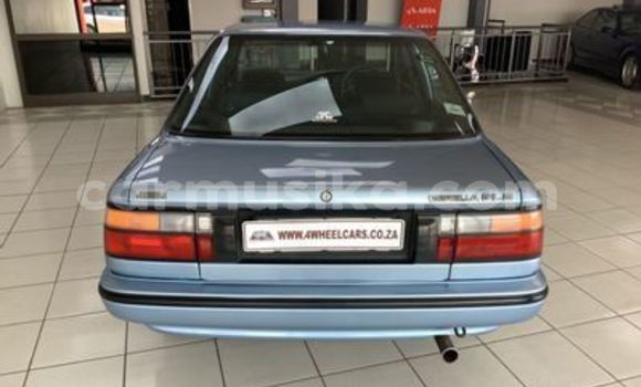 Acheter Occasion Voiture Toyota Corolla Bleu à Beitbridge, Matabeleland South Acheter Occasion Voiture Toyota Corolla Bleu à Beitbridge, Matabeleland South