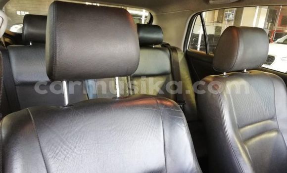 Tenga Tsaru Toyota Runx Sirivha Mota in Beitbridge in Matabeleland South Tenga Tsaru Toyota Runx Sirivha Mota in Beitbridge in Matabeleland South