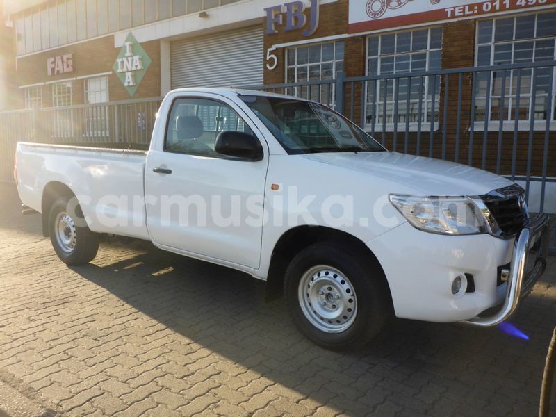 Big with watermark toyota hilux matabeleland south beitbridge 23035