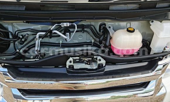 Acheter Occasion Voiture Toyota Hiace Blanc à Beitbridge, Matabeleland South Acheter Occasion Voiture Toyota Hiace Blanc à Beitbridge, Matabeleland South