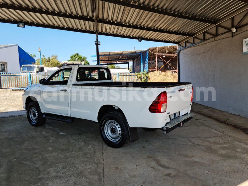 Big with watermark toyota hilux matabeleland south beitbridge 23038