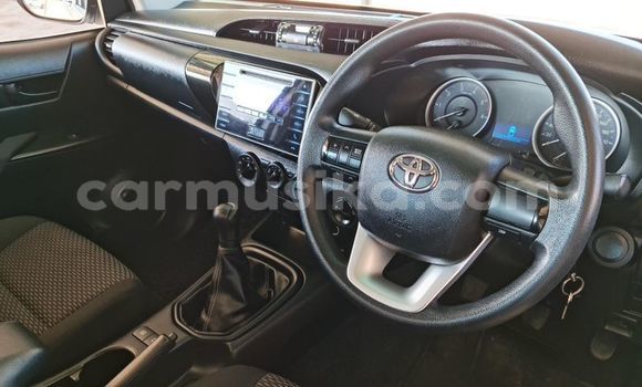 Tenga Tsaru Toyota Hilux Chena Mota in Beitbridge in Matabeleland South Tenga Tsaru Toyota Hilux Chena Mota in Beitbridge in Matabeleland South