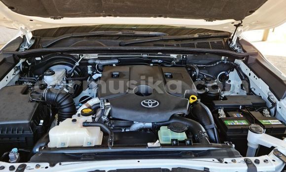 Tenga Tsaru Toyota Hilux Chena Mota in Beitbridge in Matabeleland South Tenga Tsaru Toyota Hilux Chena Mota in Beitbridge in Matabeleland South