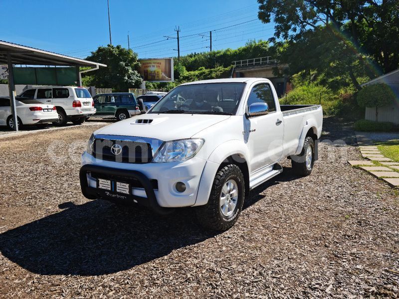 Big with watermark toyota hilux matabeleland south beitbridge 23041