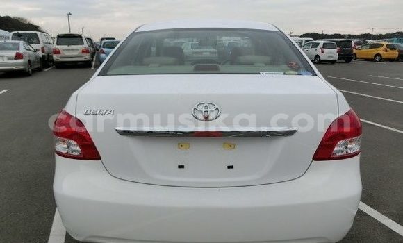 Nunua Ilio tumika Toyota Belta Nyeupe Gari ndani ya Beitbridge nchini Matabeleland Kusini Nunua Ilio tumika Toyota Belta Nyeupe Gari ndani ya Beitbridge nchini Matabeleland Kusini
