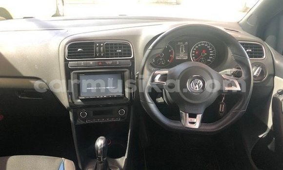 Tenga Tsaru Volkswagen Polo Bhuruu Mota in Beitbridge in Matabeleland South Tenga Tsaru Volkswagen Polo Bhuruu Mota in Beitbridge in Matabeleland South