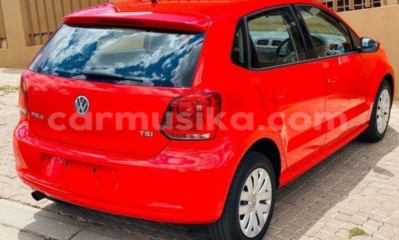 Tenga Tsaru Volkswagen Polo Tsvuku Mota in Beitbridge in Matabeleland South Tenga Tsaru Volkswagen Polo Tsvuku Mota in Beitbridge in Matabeleland South