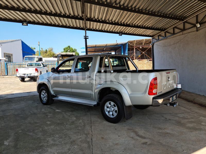 Big with watermark toyota hilux matabeleland south beitbridge 23059