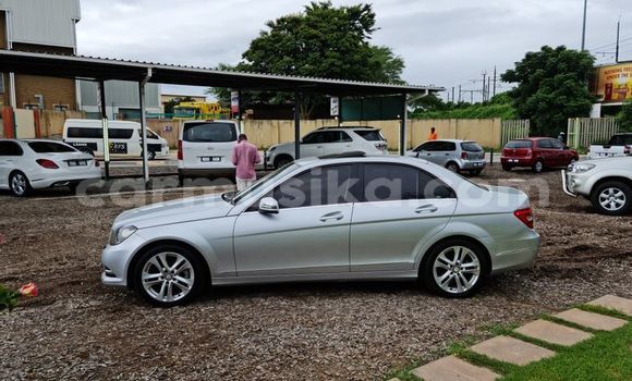 Tenga Tsaru Mercedes-Benz C-Classe Sirivha Mota in Beitbridge in Matabeleland South Tenga Tsaru Mercedes-Benz C-Classe Sirivha Mota in Beitbridge in Matabeleland South