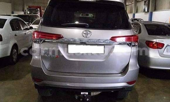 Tenga Tsaru Toyota Fortuner Sirivha Mota in Beitbridge in Matabeleland South Tenga Tsaru Toyota Fortuner Sirivha Mota in Beitbridge in Matabeleland South