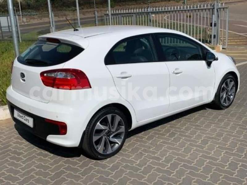 Big with watermark kia rio matabeleland south beitbridge 23066