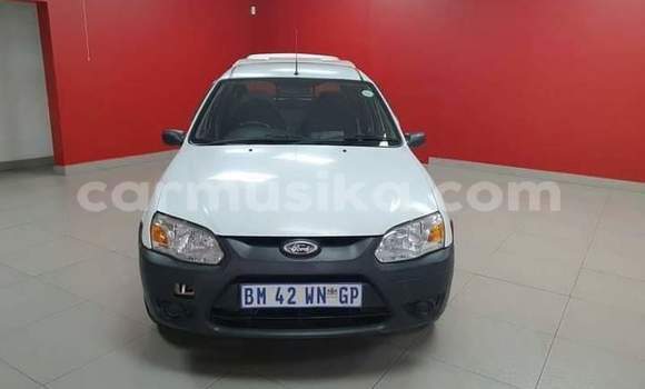 Buy Used Ford Escort White Car in Beitbridge in Matabeleland South Buy Used Ford Escort White Car in Beitbridge in Matabeleland South