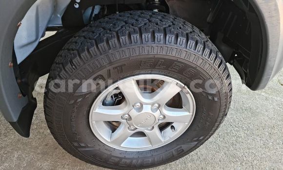 Acheter Occasion Voiture Isuzu KB Blanc à Beitbridge, Matabeleland South Acheter Occasion Voiture Isuzu KB Blanc à Beitbridge, Matabeleland South