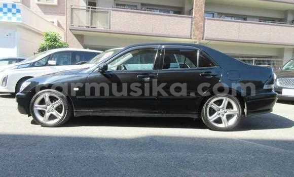 Nunua Ilio tumika Toyota Altezza Nyeusi Gari ndani ya Beitbridge nchini Matabeleland Kusini Nunua Ilio tumika Toyota Altezza Nyeusi Gari ndani ya Beitbridge nchini Matabeleland Kusini