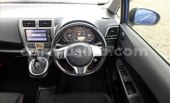 Acheter Occasion Voiture Toyota Ractis Bleu à Beitbridge, Matabeleland South Acheter Occasion Voiture Toyota Ractis Bleu à Beitbridge, Matabeleland South