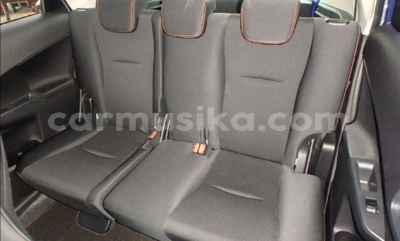 Acheter Occasion Voiture Toyota Ractis Bleu à Beitbridge, Matabeleland South Acheter Occasion Voiture Toyota Ractis Bleu à Beitbridge, Matabeleland South