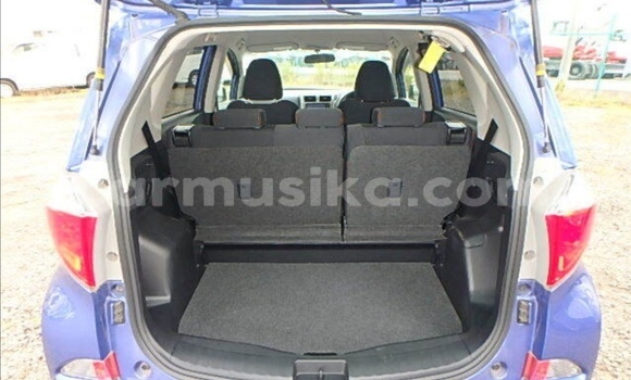 Acheter Occasion Voiture Toyota Ractis Bleu à Beitbridge, Matabeleland South Acheter Occasion Voiture Toyota Ractis Bleu à Beitbridge, Matabeleland South