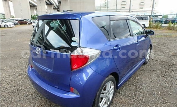 Acheter Occasion Voiture Toyota Ractis Bleu à Beitbridge, Matabeleland South Acheter Occasion Voiture Toyota Ractis Bleu à Beitbridge, Matabeleland South