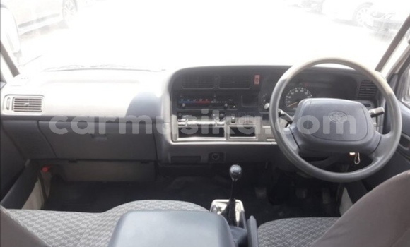 Tenga Tsaru Toyota Hiace Chena Mota in Beitbridge in Matabeleland South Tenga Tsaru Toyota Hiace Chena Mota in Beitbridge in Matabeleland South