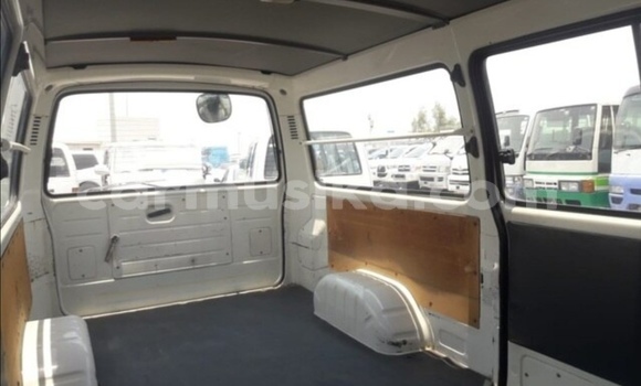 Tenga Tsaru Toyota Hiace Chena Mota in Beitbridge in Matabeleland South Tenga Tsaru Toyota Hiace Chena Mota in Beitbridge in Matabeleland South