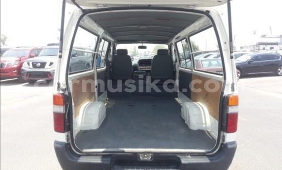 Tenga Tsaru Toyota Hiace Chena Mota in Beitbridge in Matabeleland South Tenga Tsaru Toyota Hiace Chena Mota in Beitbridge in Matabeleland South