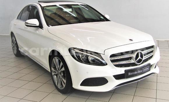 Buy Used Mercedes‒Benz AMG GLC White Car in Beitbridge in Matabeleland South Buy Used Mercedes‒Benz AMG GLC White Car in Beitbridge in Matabeleland South