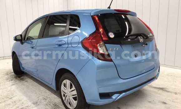 Buy Used Honda Fit Blue Car in Beitbridge in Matabeleland South Buy Used Honda Fit Blue Car in Beitbridge in Matabeleland South