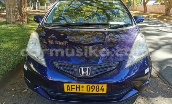Nunua Mpya Honda Fit Bluu Gari ndani ya Harare nchini Harare Nunua Mpya Honda Fit Bluu Gari ndani ya Harare nchini Harare