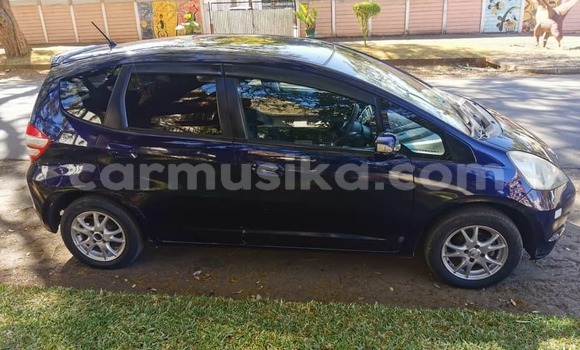 Nunua Mpya Honda Fit Bluu Gari ndani ya Harare nchini Harare Nunua Mpya Honda Fit Bluu Gari ndani ya Harare nchini Harare