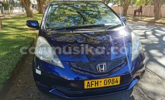 Nunua Mpya Honda Fit Bluu Gari ndani ya Harare nchini Harare Nunua Mpya Honda Fit Bluu Gari ndani ya Harare nchini Harare