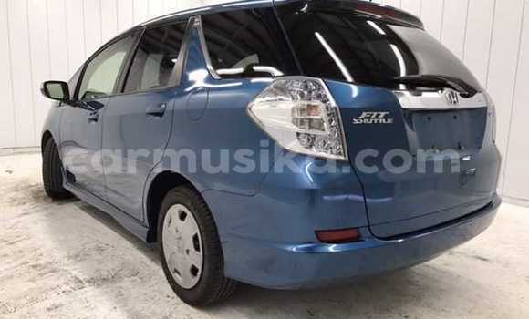 Nunua Ilio tumika Honda Fit Shuttle Bluu Gari ndani ya Beitbridge nchini Matabeleland Kusini Nunua Ilio tumika Honda Fit Shuttle Bluu Gari ndani ya Beitbridge nchini Matabeleland Kusini