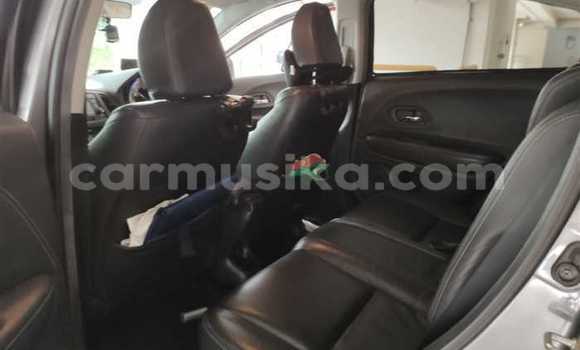 Buy Used Honda HR–V Beige Car in Beitbridge in Matabeleland South Buy Used Honda HR–V Beige Car in Beitbridge in Matabeleland South