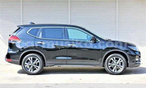 Acheter Occasion Voiture Nissan X–Trail Noir à Beitbridge, Matabeleland South Acheter Occasion Voiture Nissan X–Trail Noir à Beitbridge, Matabeleland South