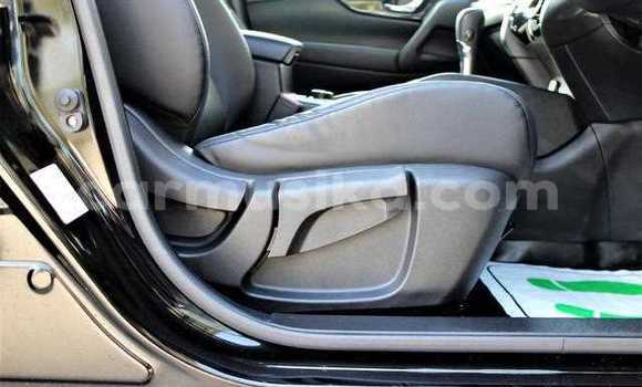 Acheter Occasion Voiture Nissan X–Trail Noir à Beitbridge, Matabeleland South Acheter Occasion Voiture Nissan X–Trail Noir à Beitbridge, Matabeleland South