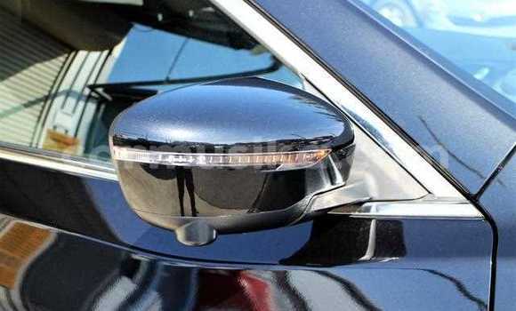 Acheter Occasion Voiture Nissan X–Trail Noir à Beitbridge, Matabeleland South Acheter Occasion Voiture Nissan X–Trail Noir à Beitbridge, Matabeleland South