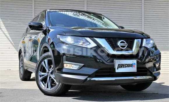 Acheter Occasion Voiture Nissan X–Trail Noir à Beitbridge, Matabeleland South Acheter Occasion Voiture Nissan X–Trail Noir à Beitbridge, Matabeleland South