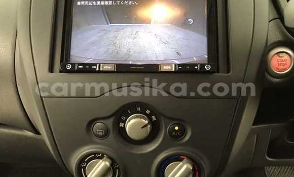 Tenga Tsaru Nissan Note Beige Mota in Beitbridge in Matabeleland South Tenga Tsaru Nissan Note Beige Mota in Beitbridge in Matabeleland South