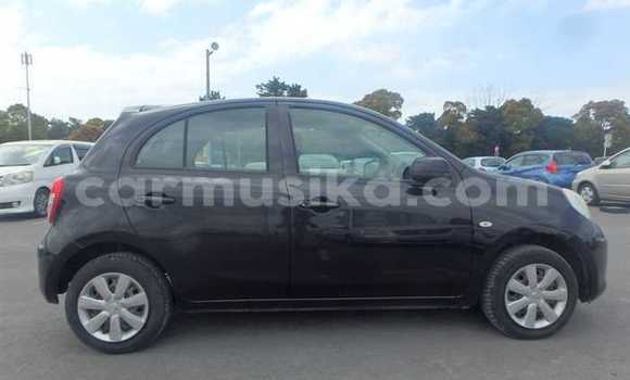 Acheter Occasion Voiture Nissan March Noir à Beitbridge, Matabeleland South Acheter Occasion Voiture Nissan March Noir à Beitbridge, Matabeleland South