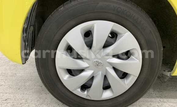 Acheter Occasion Voiture Toyota Vitz Beige à Beitbridge, Matabeleland South Acheter Occasion Voiture Toyota Vitz Beige à Beitbridge, Matabeleland South