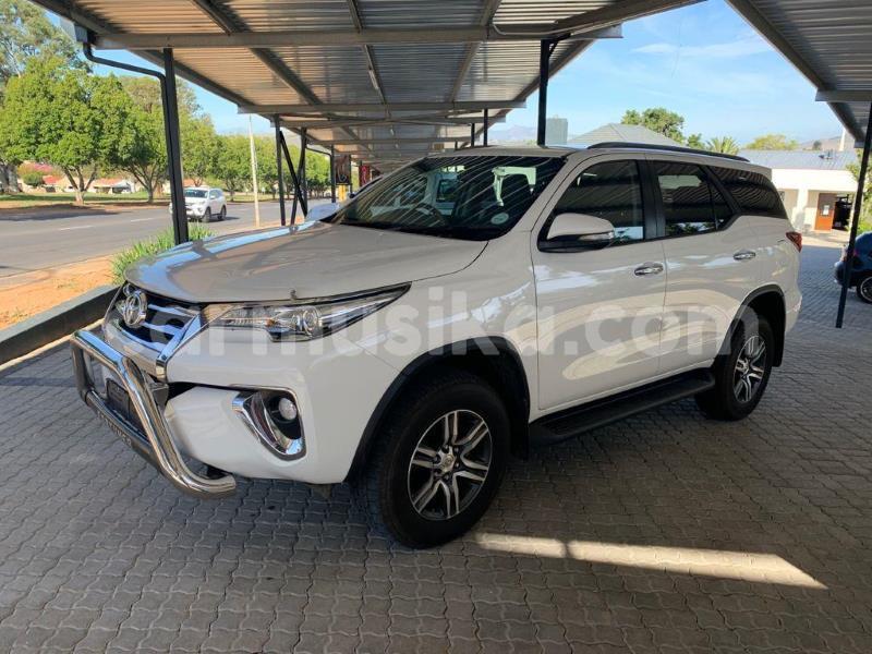 Big with watermark toyota fortuner manicaland chipinge 23142