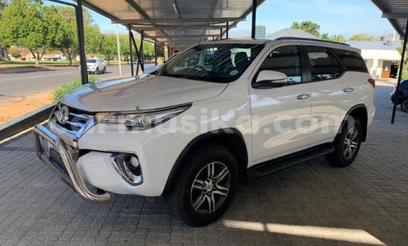 Tenga Tsaru Toyota Fortuner Chena Mota in Chipinge in Manicaland Tenga Tsaru Toyota Fortuner Chena Mota in Chipinge in Manicaland